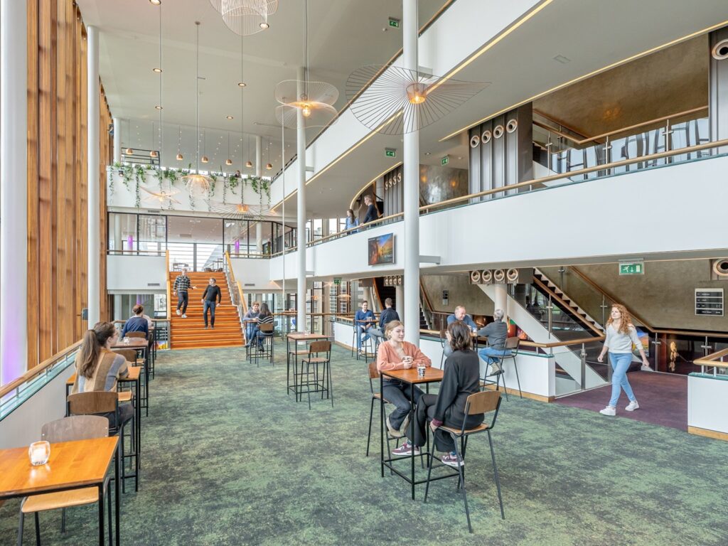 aula theater de spiegel